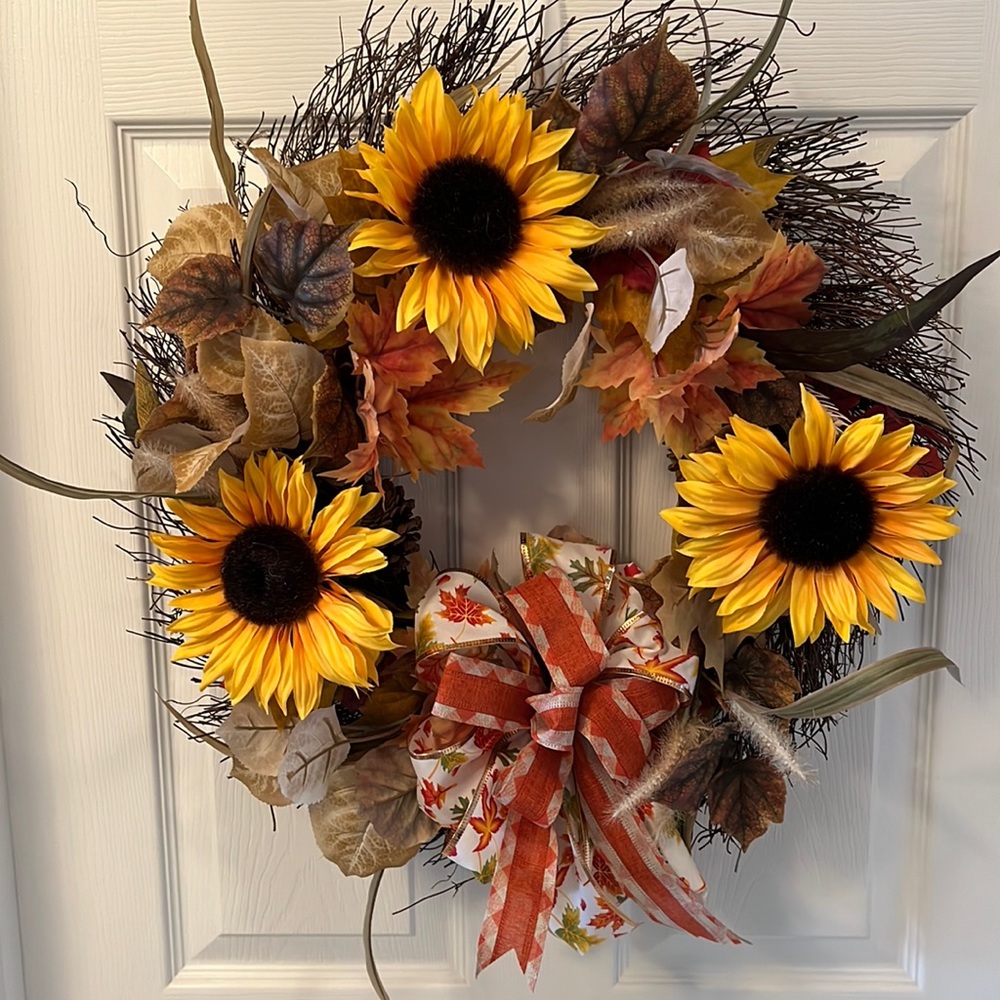 Fall sunflower wreath